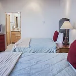 Bishop\'S Scenic Views Two-Bedroom Condo