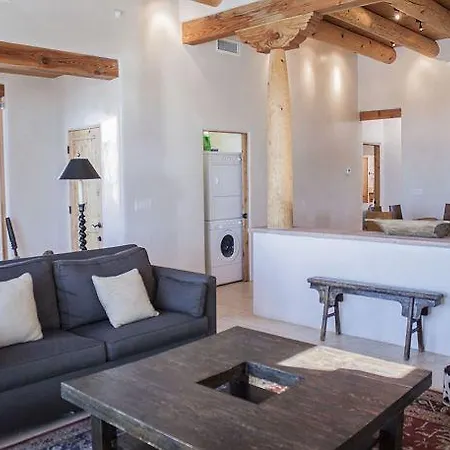 Bishop's Scenic Views Two-bedroom * Santa Fe
