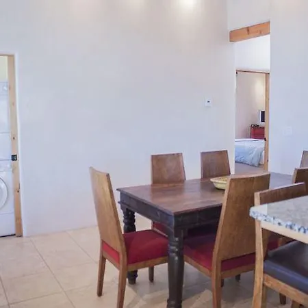 Apartment Bishop's Scenic Views Two-bedroom