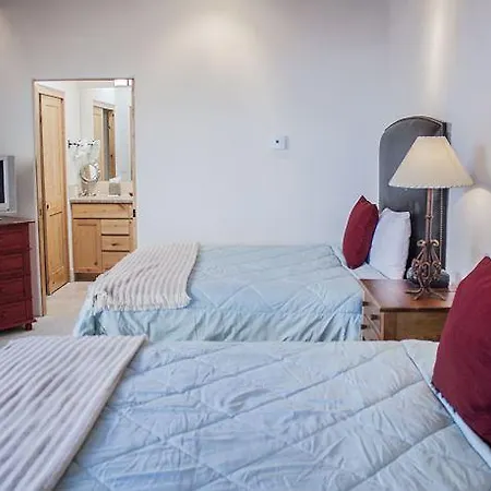 Bishop's Scenic Views Two-bedroom Apartment